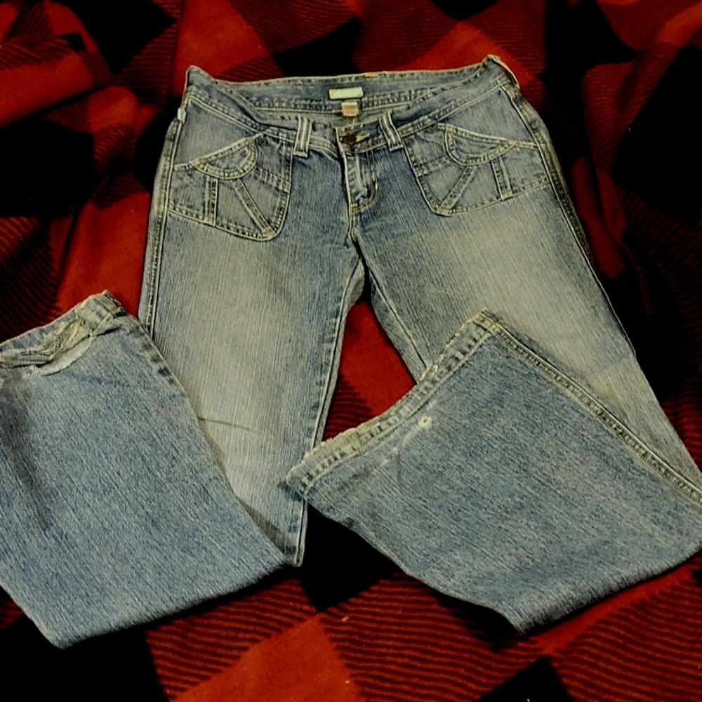 Hollister women's/junior's flare jeans....size 5 - Picture 1 of 13